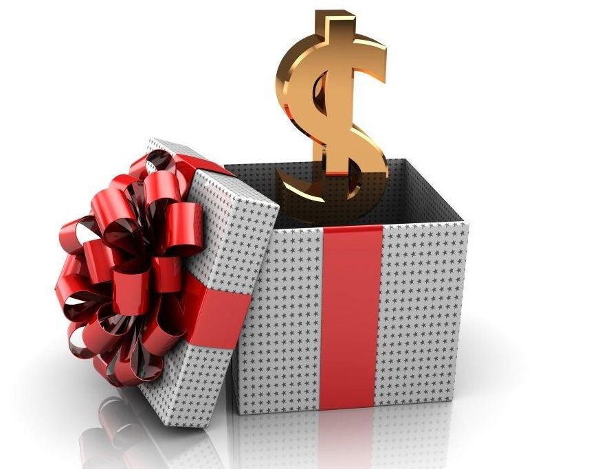 Удержание налога на подарок